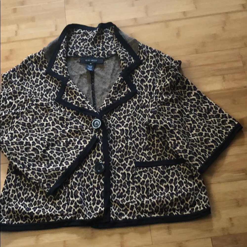 Nine West Leopard sweater jacket